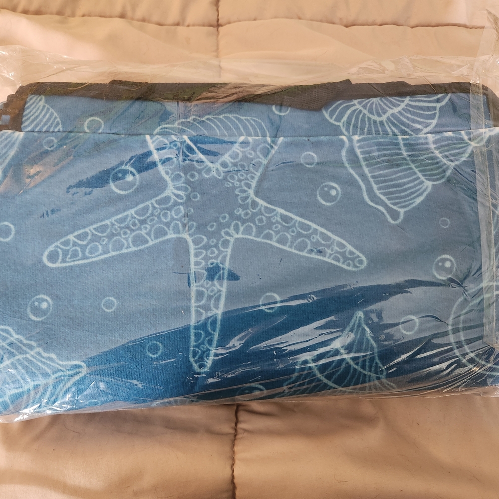 Nwt Blue Starfish Beach Picnic Blanket
